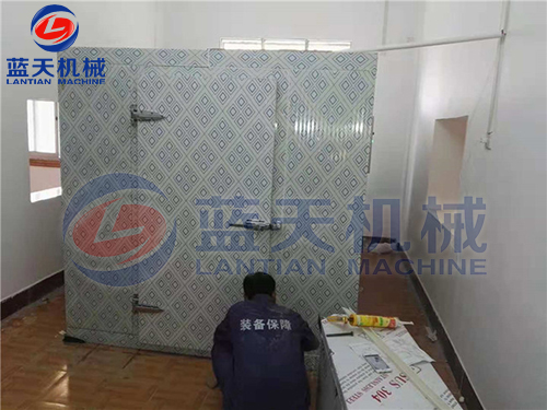 江蘇魚干烘干機用戶現場