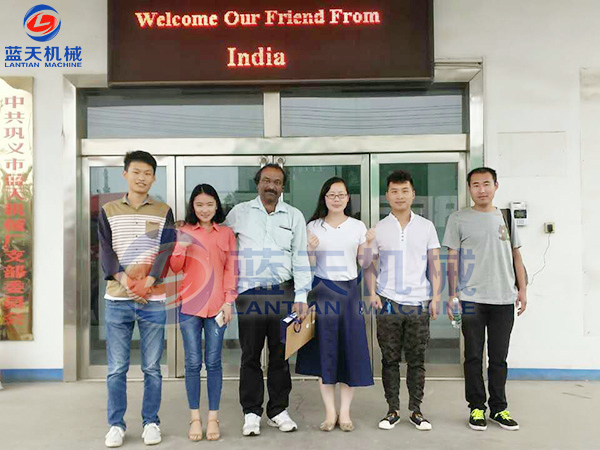 印度客戶再次訂購辣椒烘干機(jī)